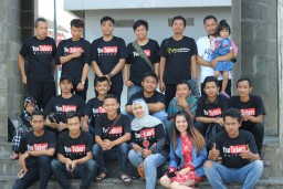Ingin Main Youtube Sekaligus Dapat Duit? Begini Caranya