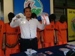 Delapan Kurir Narkoba antar Kota Diciduk Polisi