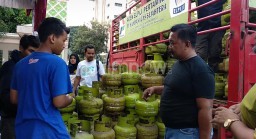 Pemkab Ponorogo Gelar Operasi Pasar Atasi Kelangkaan LPG 3 Kg