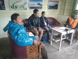Hilang di Kawah Ijen, Dua Wisatawan Asal Banyuwangi Ditemukan