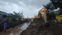 Usai Banjir Bandang, Pemkab Banyuwangi Normalisasi Jaringan Irigasi