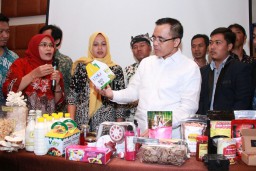 Bupati Anas Apresiasi Kompetisi Startup Pertanian di Banyuwangi