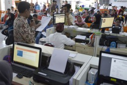 Tiga Staf Dispendukcapil Surabaya Reaktif Covid-19 Diisolasi di Hotel