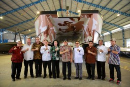 Mampu Produksi Tank Boat Pertama di Dunia, Banyuwangi Patut Bangga
