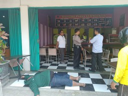 Pemuda di Ngawi Tewas usai Santap Ayam di Rumah Makan Cepat Saji