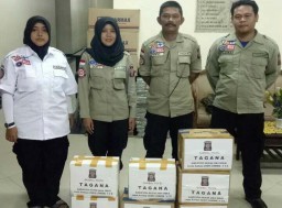 Tagana Blitar Kirim 1 Kuintal Sambal Pecel untuk Korban Gempa NTB