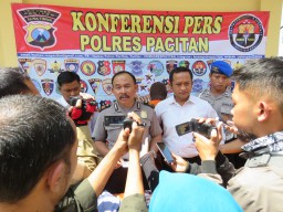 Pelajar SMP di Pacitan ini Dipaksa Layani Nafsu Pemuda Bejat