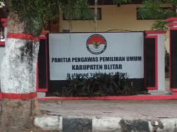 Tak Lolos Verifikasi, Ketua DPD Golkar Blitar Laporkan KPU ke Panwaslu