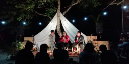 Manfaatkan Liburan, Anak Muda Magetan Berkreasi di 'Jembatan'