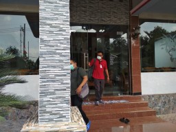 Ditinggal Naik haji, Rumah Ketua DPRD Tulungagung Digeledah KPK