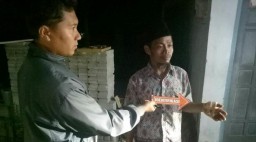 Maling ini Babak Belur Dimassa usai Bacok Warga