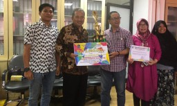 Rektor ITS Raih Penghargaan Kalpataru 2018 Kota Surabaya