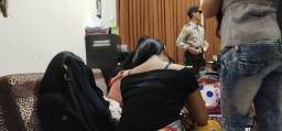 Pakai Nama Samaran, 9 Pemandu Lagu Rumah Karaoke Diamankan