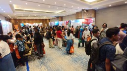 Pameran Pendidikan Tinggi Belanda di Surabaya Menarik Minat Pelajar