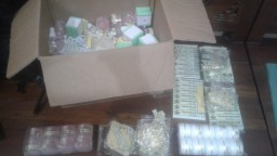 Jual Kosmetik Ilegal, Ibu Rumah Tangga di Blitar ini Digerebek Polisi