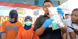 Suami Istri ini Berdalih  Curi HP untuk Susu Sang Anak