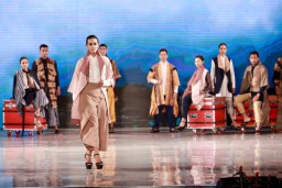 Motif 'Blarak Sempal' akan Tampil di Ajang Banyuwangi Batik Festival