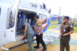 Pemantauan Persiapan Pemilu Terpencil di Jawa Timur Gunakan Helikopter