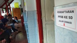 Hari Pertama PPDB SD dan SMP di Blitar Diwarnai Gangguan Server