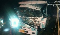 Tabrak Kendaraan di Tol Sidoarjo, Sopir Truk Terluka