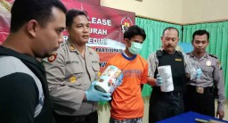 Polisi Gerebek Rumah Produksi Petasan di Kediri