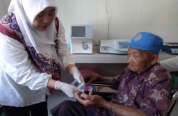 Hari Lansia Nasional, Puskesmas di Banyuwangi Beri Pelayanan Khusus