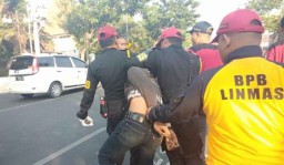 Petugas Linmas Tangkap 2 Pelaku Jambret di Surabaya