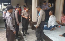 Bawa Senpi, Seorang Pria Tulungagung Diamankan saat Berada di Masjid