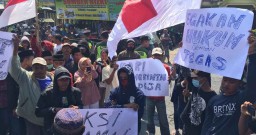 Diduga Terlibat Galian C, Warga Tuntut Mundur Kepala Dusun di Blitar