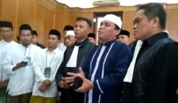Sidang Ditunda karena Saksi Tak Hadir, Gus Nur Kecewa