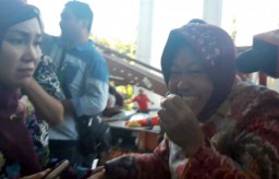 Diperiksa 2 Jam Sebagai Saksi, Risma Sebut Mendapat 14 Pertanyaan