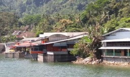 18 Bangunan di Telaga Ngebel Ponorogo Disebut Ganggu Irigasi