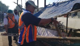 PKL di Stasiun Jombang Ditertibkan