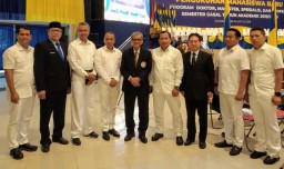 2 Jenderal & 4 Pamen Polri Dikukuhkan sebagai Mahasiswa Doktoral Unair