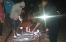 Cekcok dengan Keluarga, Emak-emak di Pasuruan Tabrakan Diri ke KA