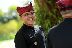 New Normal, Bupati Anas Kenalkan Wisata Banyuwangi ke Diaspora Dunia