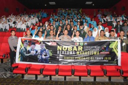 Nobar Film Susi Susanti, Polisi Ajak Pemuda Trenggalek Harumkan Bangsa