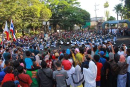 Atraksi Drumband Taruna AAL Pukau Masyarakat Banyuwangi