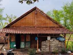 Hujan Disertai Angin Kencang, Puluhan Rumah di Dua Desa Ponorogo Rusak