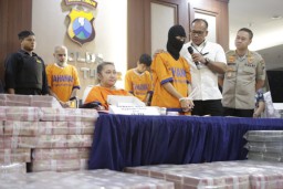 Penggaet Artis dalam Kasus Investasi Bodong Ditetapkan Tersangka
