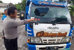 Sopir Truk Terluka Dilempar Batu di Ngawi, Biker asal Jakarta Dibekuk