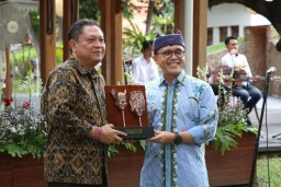 Pemkot Denpasar dan Pemkab Banyuwangi Kerjasama Kembangkan Pariwisata