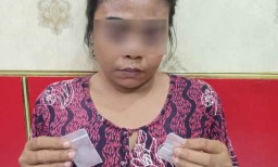 Tante ini Digerebek saat Asyik Nyabu di Kamar Kos