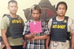 Kelabuhi Polisi, Pengedar Ini Sembunyikan Sabu di Dalam Sabuk