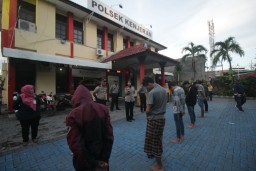 Rencana Tawuran Antar Geng di Surabaya Digagalkan, 8 Remaja Diamankan
