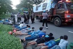 Ratusan Pemuda Terjaring Razia Balap Liar di Sidoarjo saat PSBB