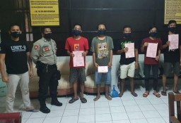Nyambi Edarkan Sabu, Mahasiswa di Surabaya Diamankan Bersama 4 Pemuda