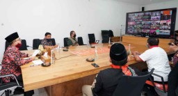 Bupati Anas Usulkan Penyediaan APD untuk Pilkada Libatkan UMKM Lokal