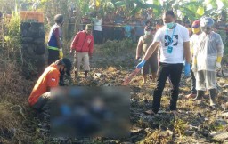 Mayat Pria dengan Luka Tusuk pada Perut Diduga Dibunuh di Lokasi Lain