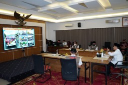 Sharing Kiat Solutif Pemimpin saat Krisis Bareng Bupati Anas